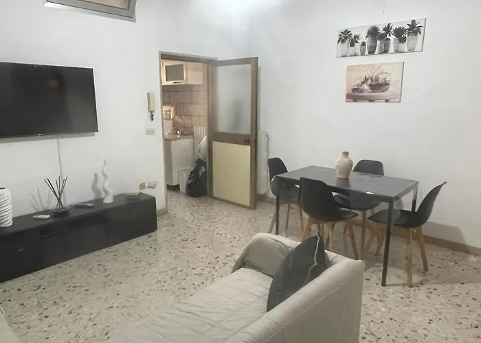 アパート Casa タラント